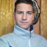 Илья Артамонов