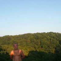 Миша Комаров