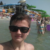 Артур Комісарик