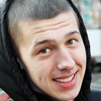 Денис Бобровицкий