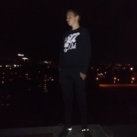 Влад Толчеев