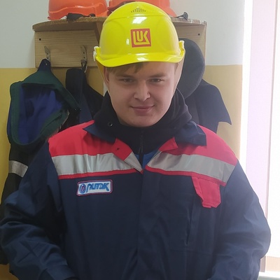 Данил Глухов