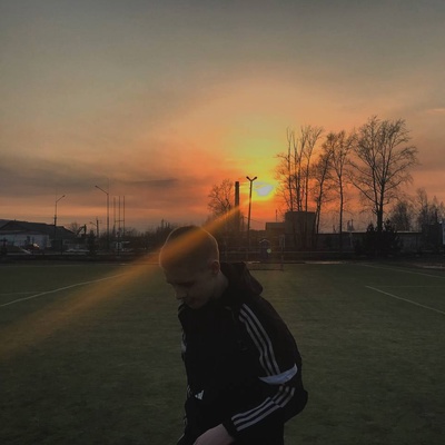 Денис Шутов