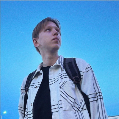 Денис Брагин