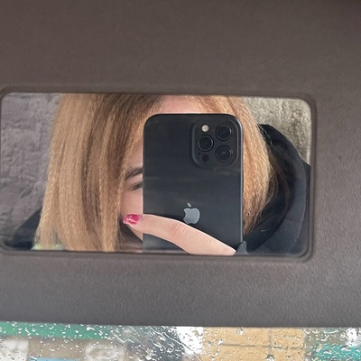 Юлия' Алиева